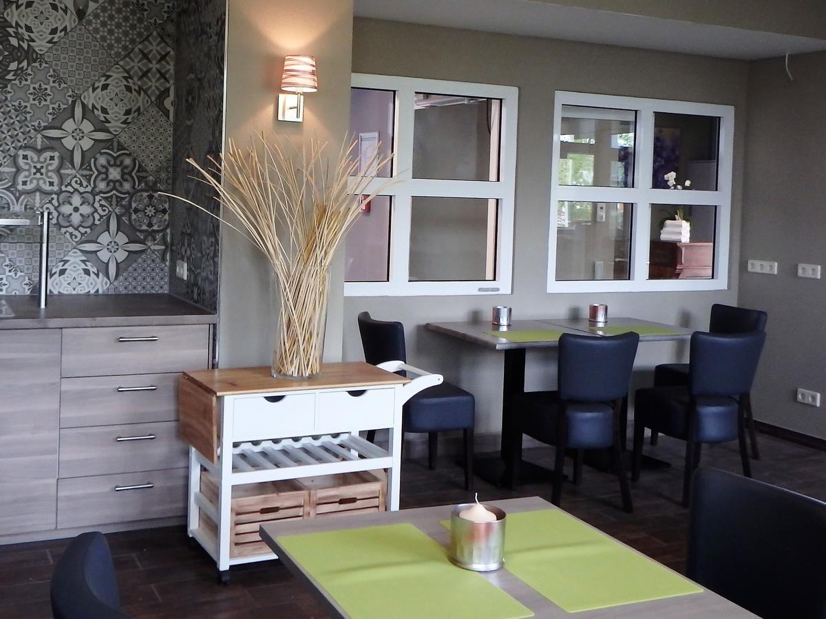 Garni Hotel Lavendelhof Nauen Kültér fotó